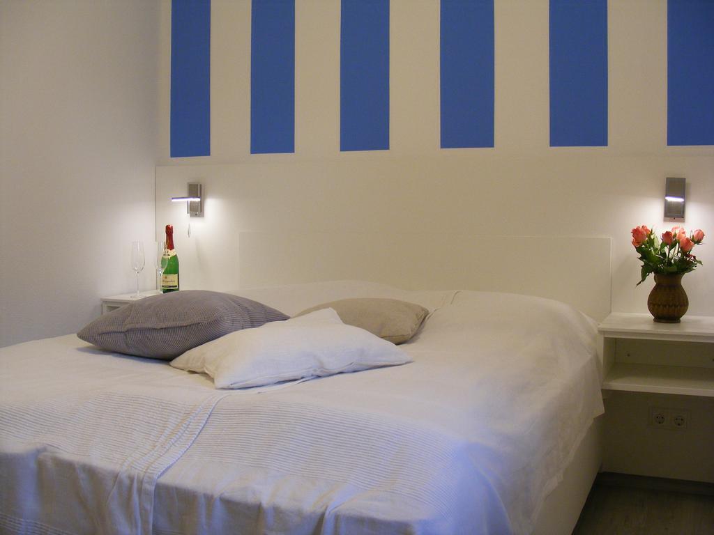 Ferienzimmer Luett Юлиусрух Екстериор снимка